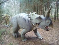 Dinosaurier Modelle Tiere aus der Eiszeit Dinosaurier Parks in Polen 36
